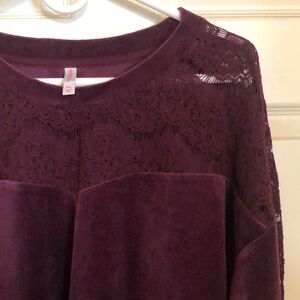 Xhilaration cropped velvet long sleeve crotchet detail shoulder and sleeve xxl